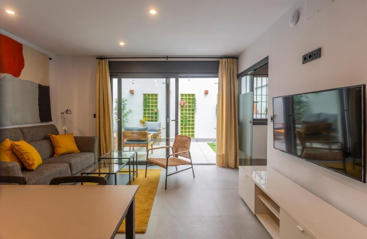 Apartamentos Bajeles Sevilla Urban Εξωτερικό φωτογραφία