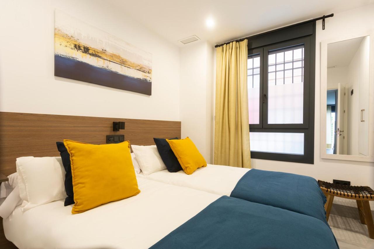Apartamentos Bajeles Sevilla Urban Εξωτερικό φωτογραφία