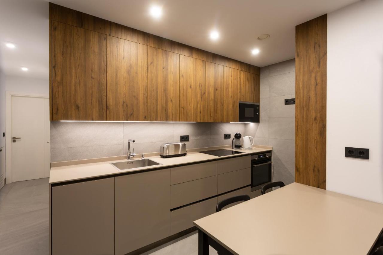 Apartamentos Bajeles Sevilla Urban Εξωτερικό φωτογραφία