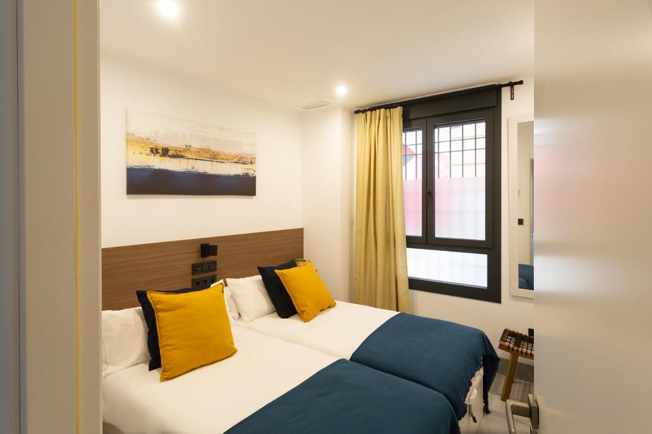 Apartamentos Bajeles Sevilla Urban Εξωτερικό φωτογραφία