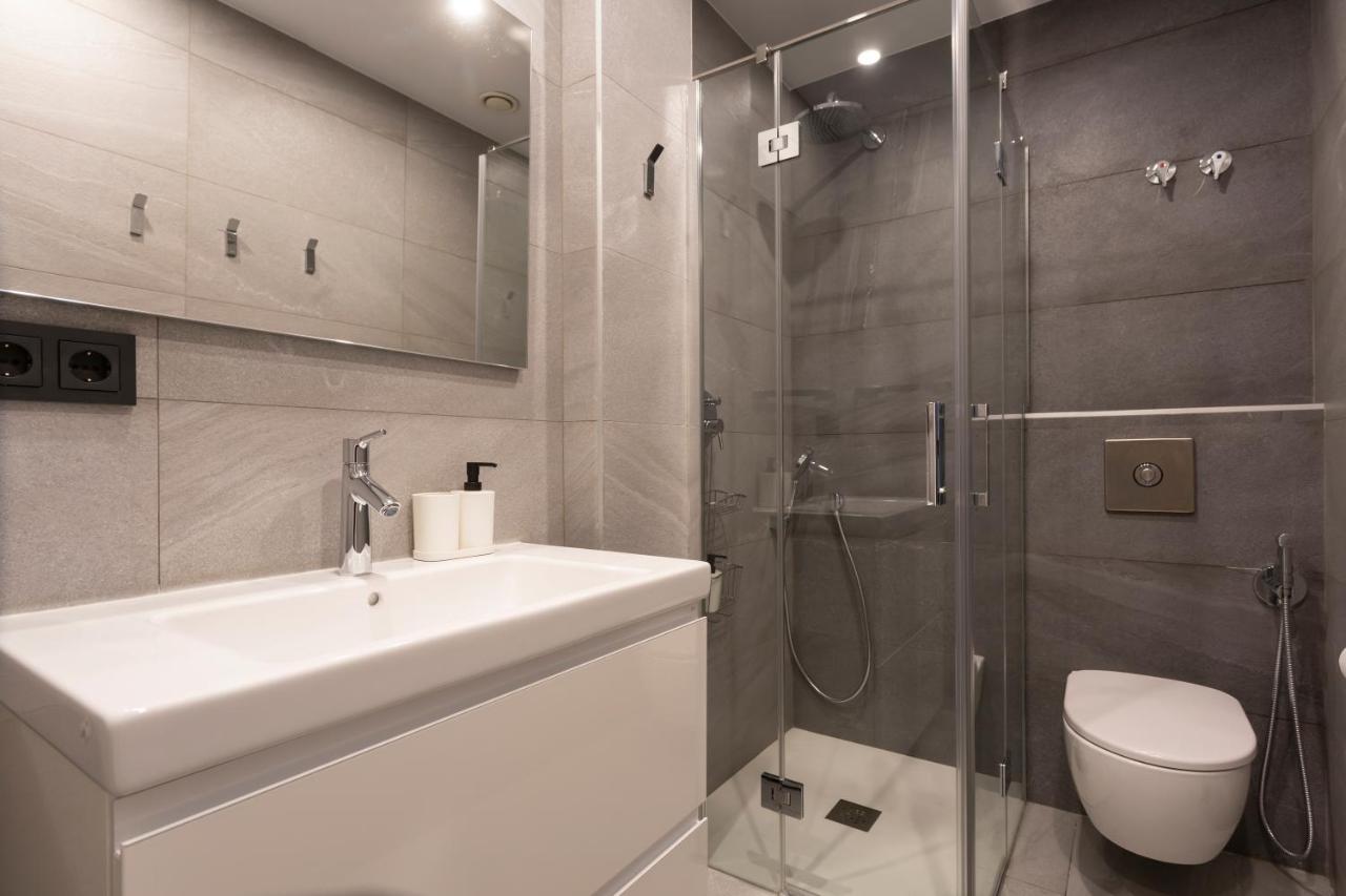 Apartamentos Bajeles Sevilla Urban Εξωτερικό φωτογραφία