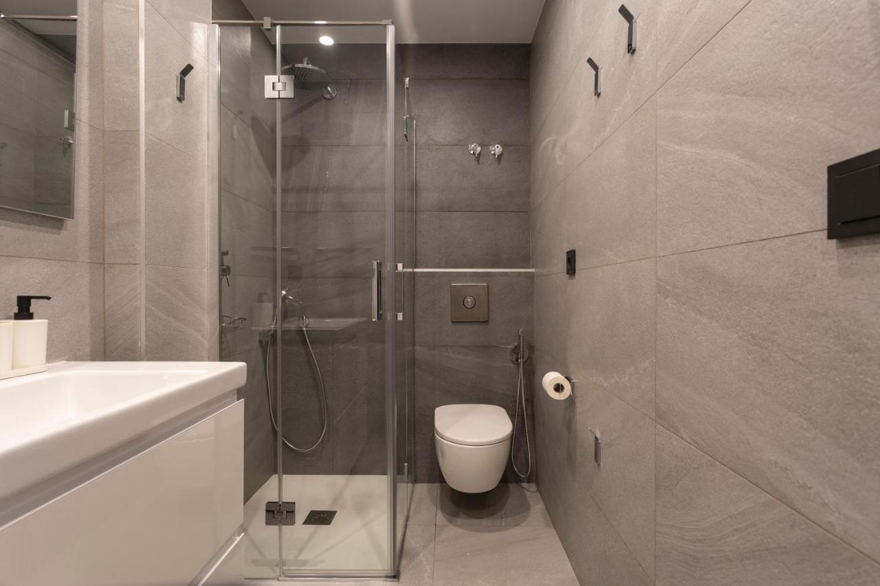 Apartamentos Bajeles Sevilla Urban Εξωτερικό φωτογραφία