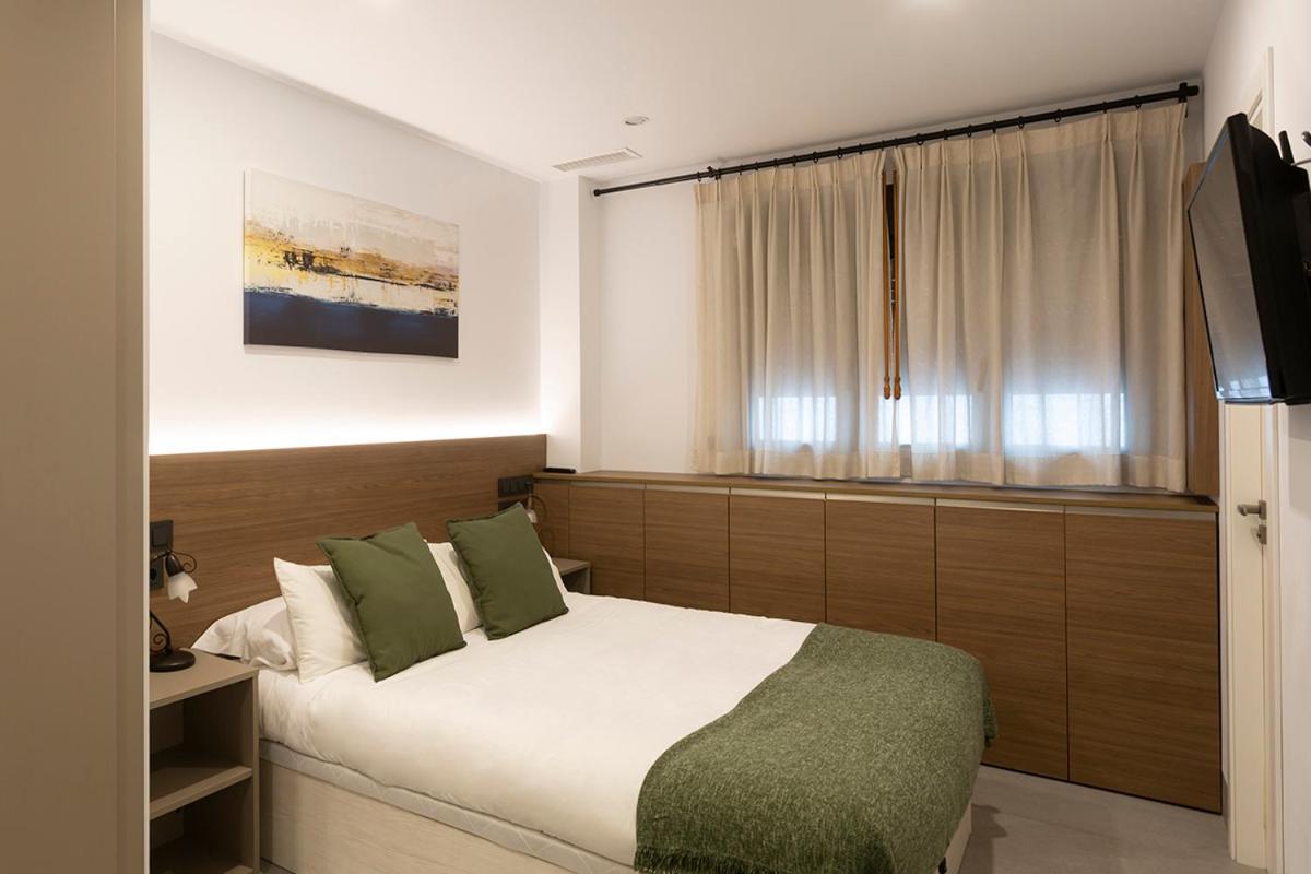 Apartamentos Bajeles Sevilla Urban Εξωτερικό φωτογραφία