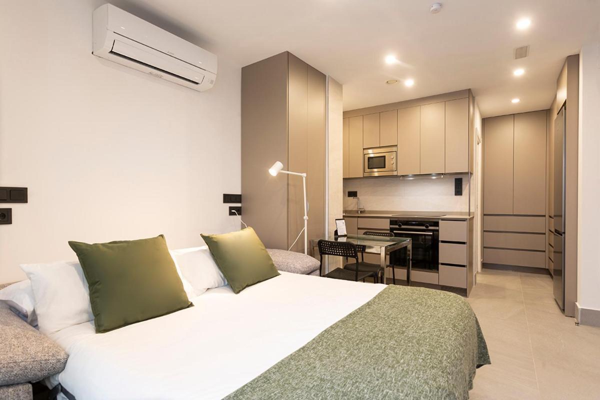 Apartamentos Bajeles Sevilla Urban Εξωτερικό φωτογραφία