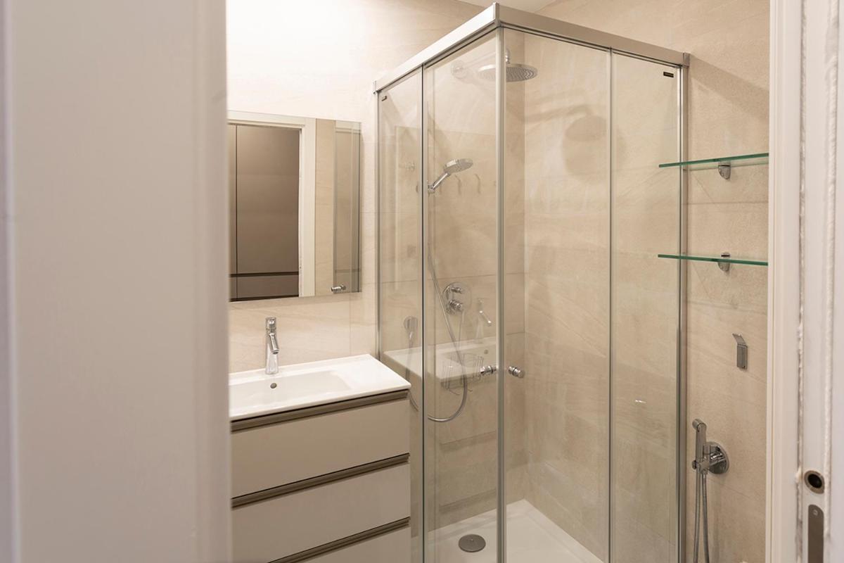 Apartamentos Bajeles Sevilla Urban Εξωτερικό φωτογραφία